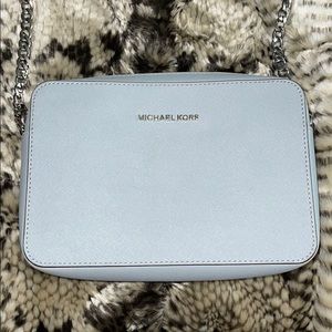 Cross body MK purse! NWOT